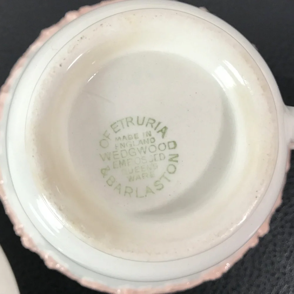 Wedgwood Etruria Embossed Queens Ware Pink on White Tea Cup Saucer Set England - Picture 3 of 16